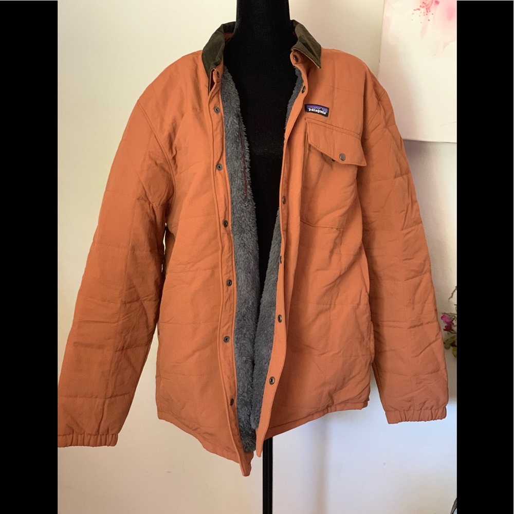 Patagonia Isthmus Wind Resistant Water Repellent